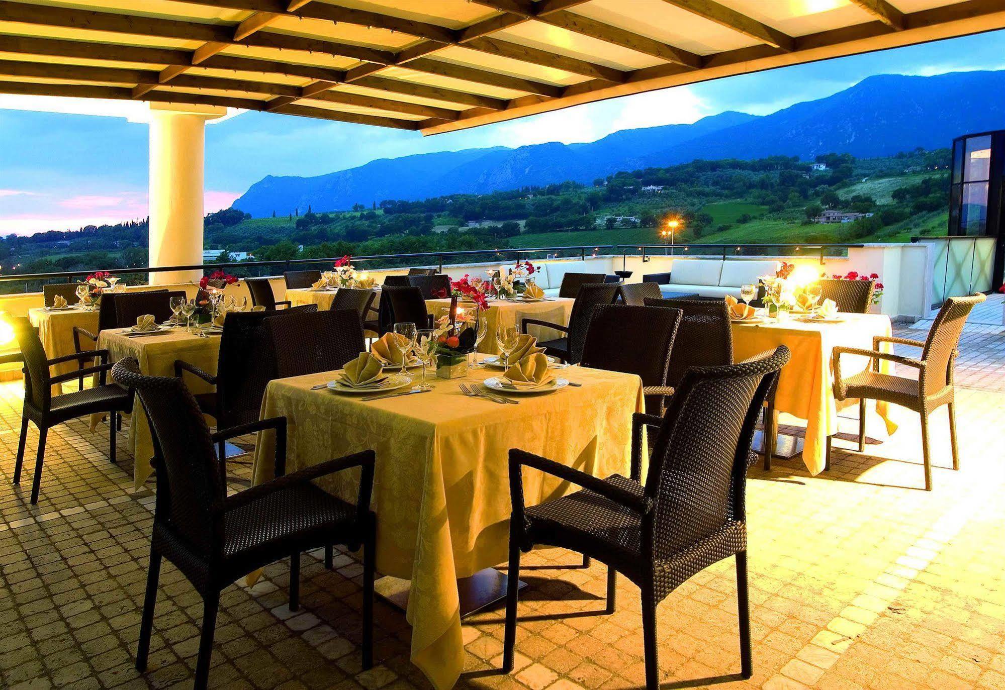Hotel Michelangelo Palace & Spa Терни Экстерьер фото