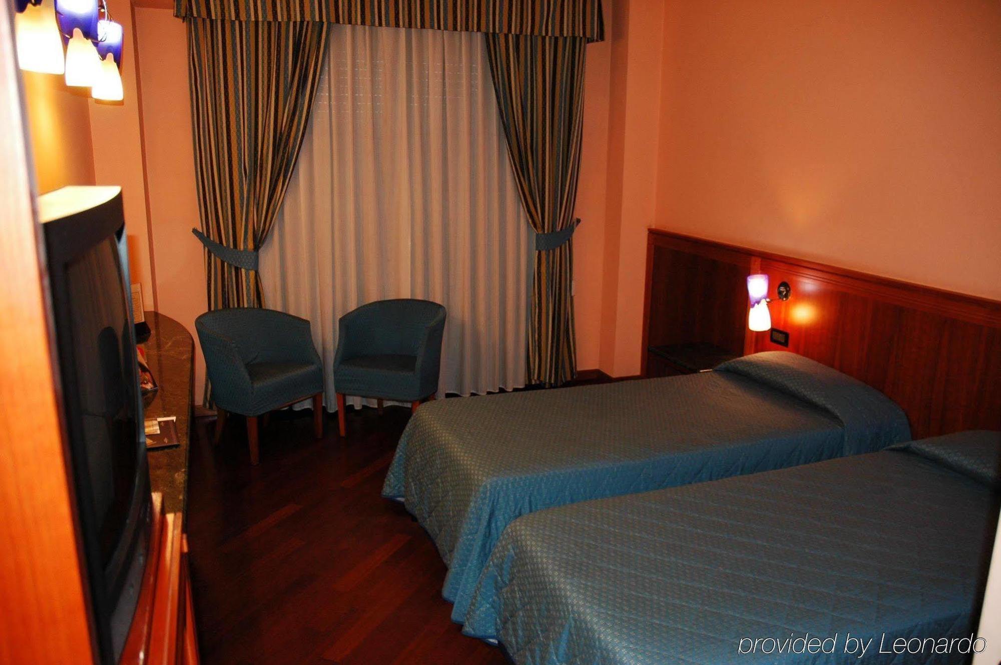 Hotel Michelangelo Palace & Spa Терни Экстерьер фото